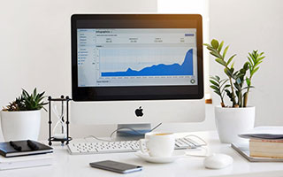 开云全站-逆境中的明星：战胜伤病再创新高，在逆境中获得成功的名人