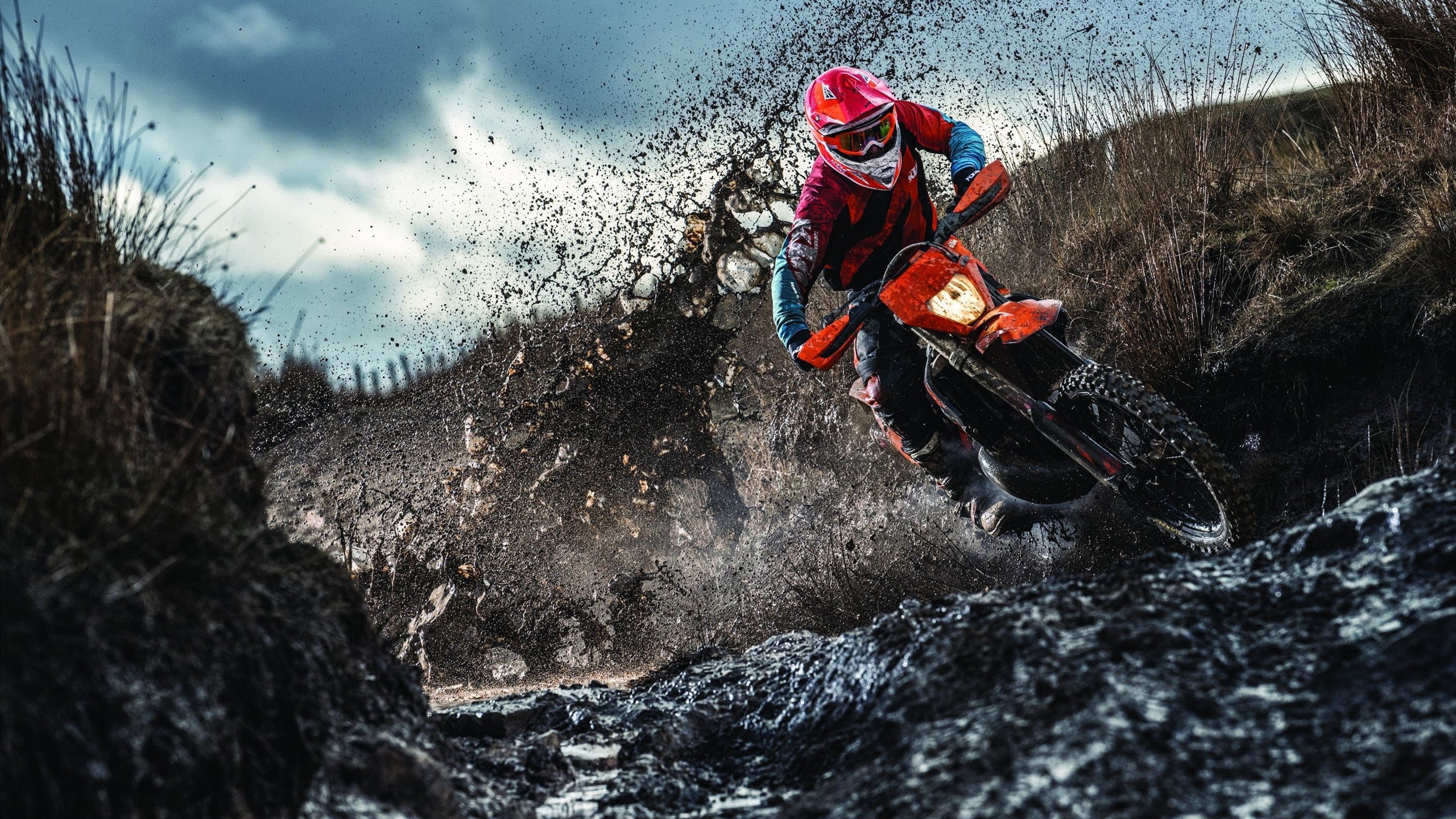 kering.com-英雄联盟同人小说大赛：写出你心中的英雄故事！，有什么好看的英雄联盟同人小说